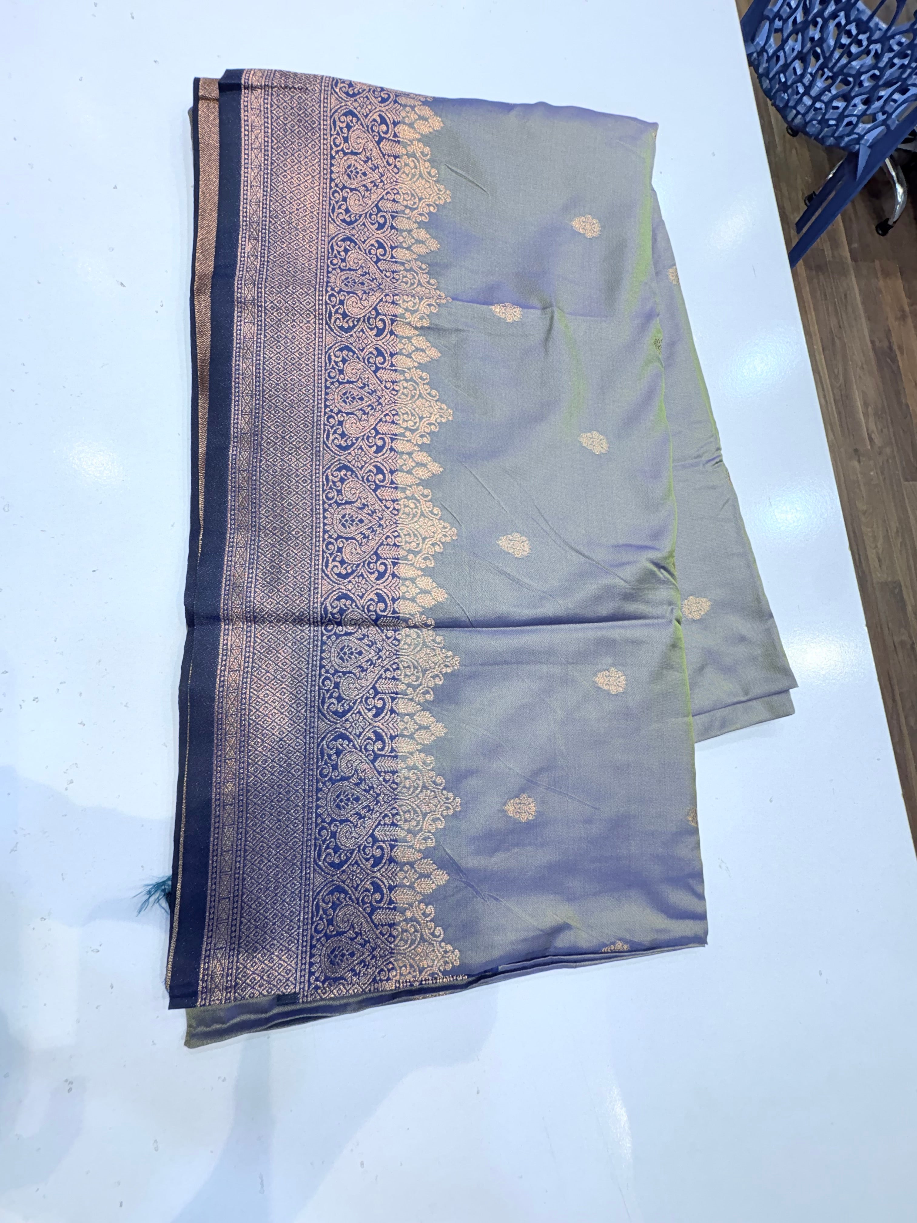 Kanchi Pattu semi