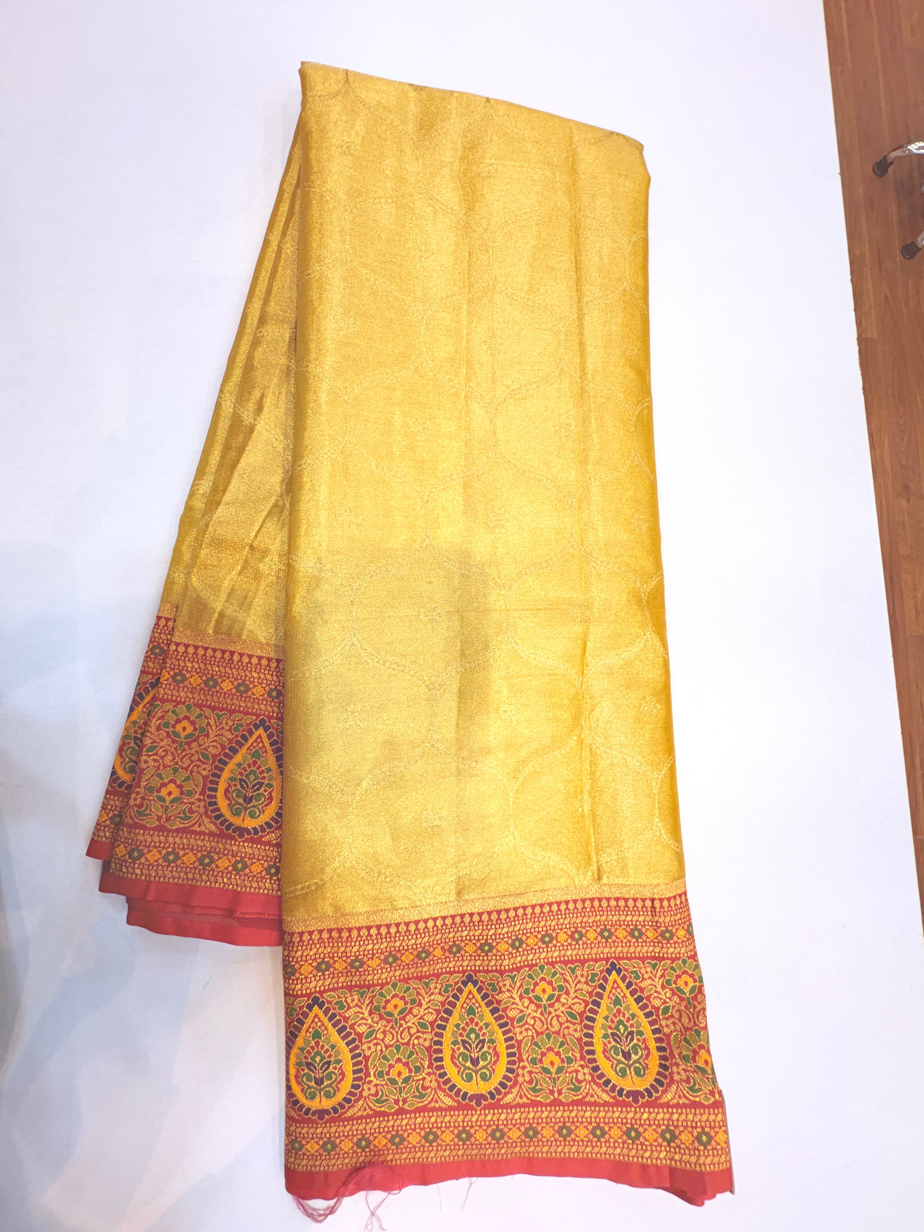 444 tissue saree