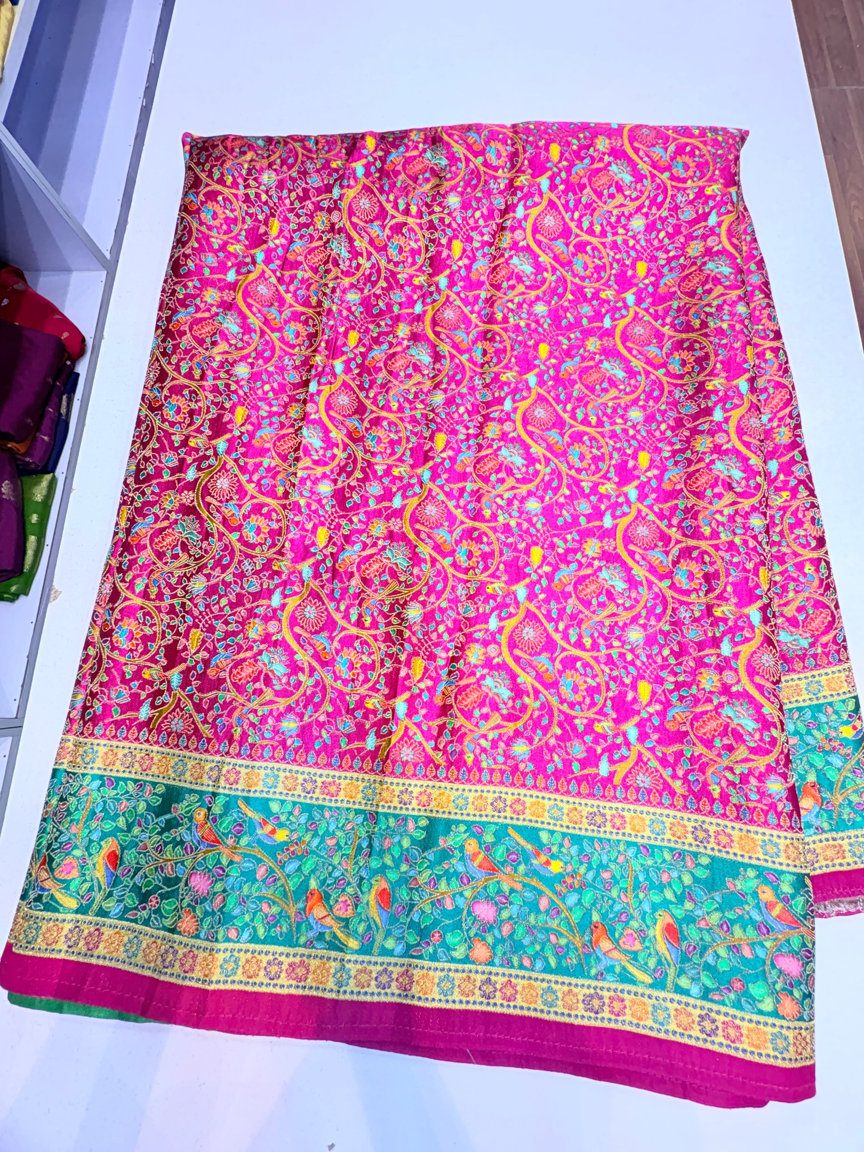 1041 Kashmir emporium