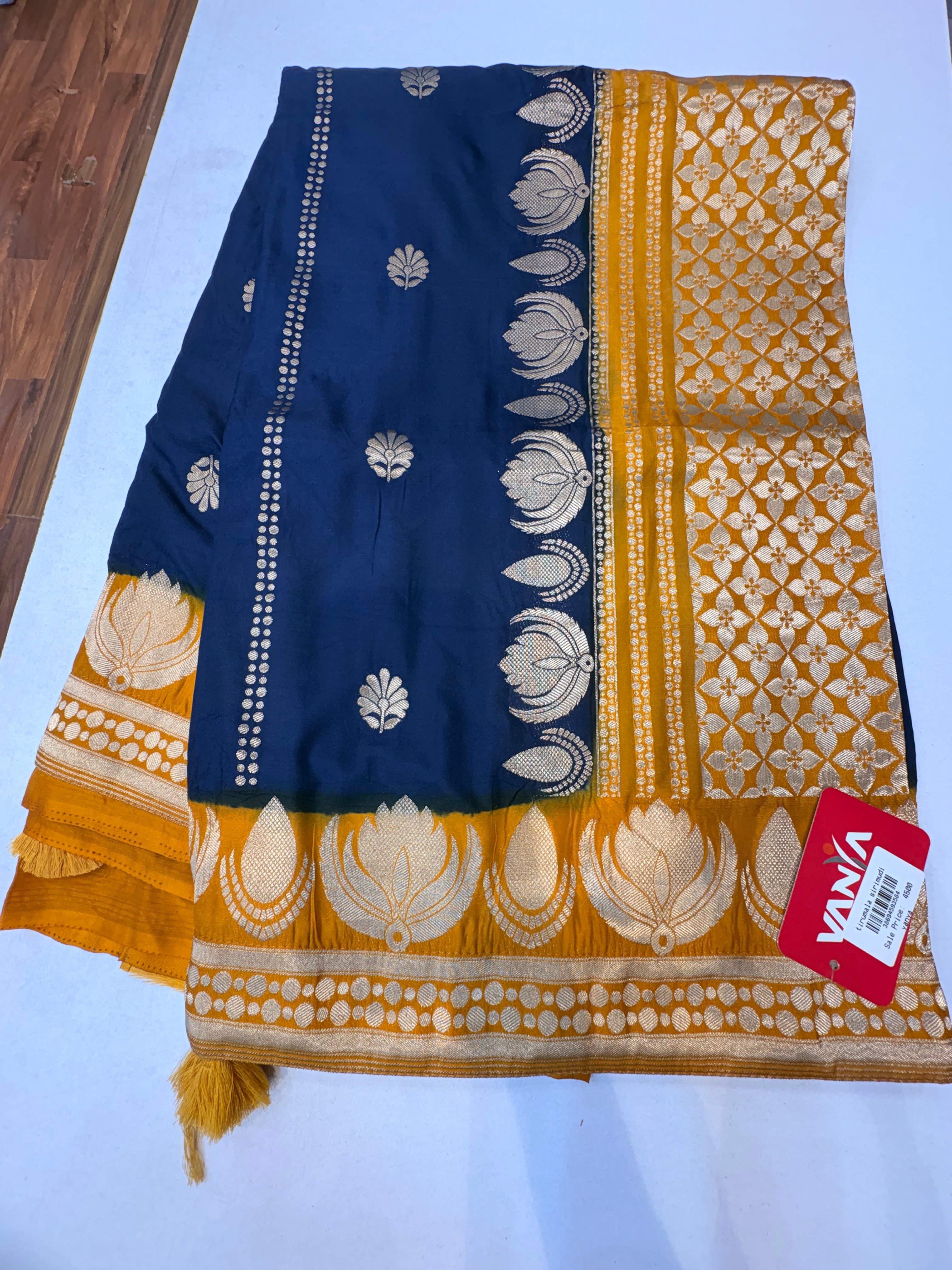 222  Banaras  sarees
