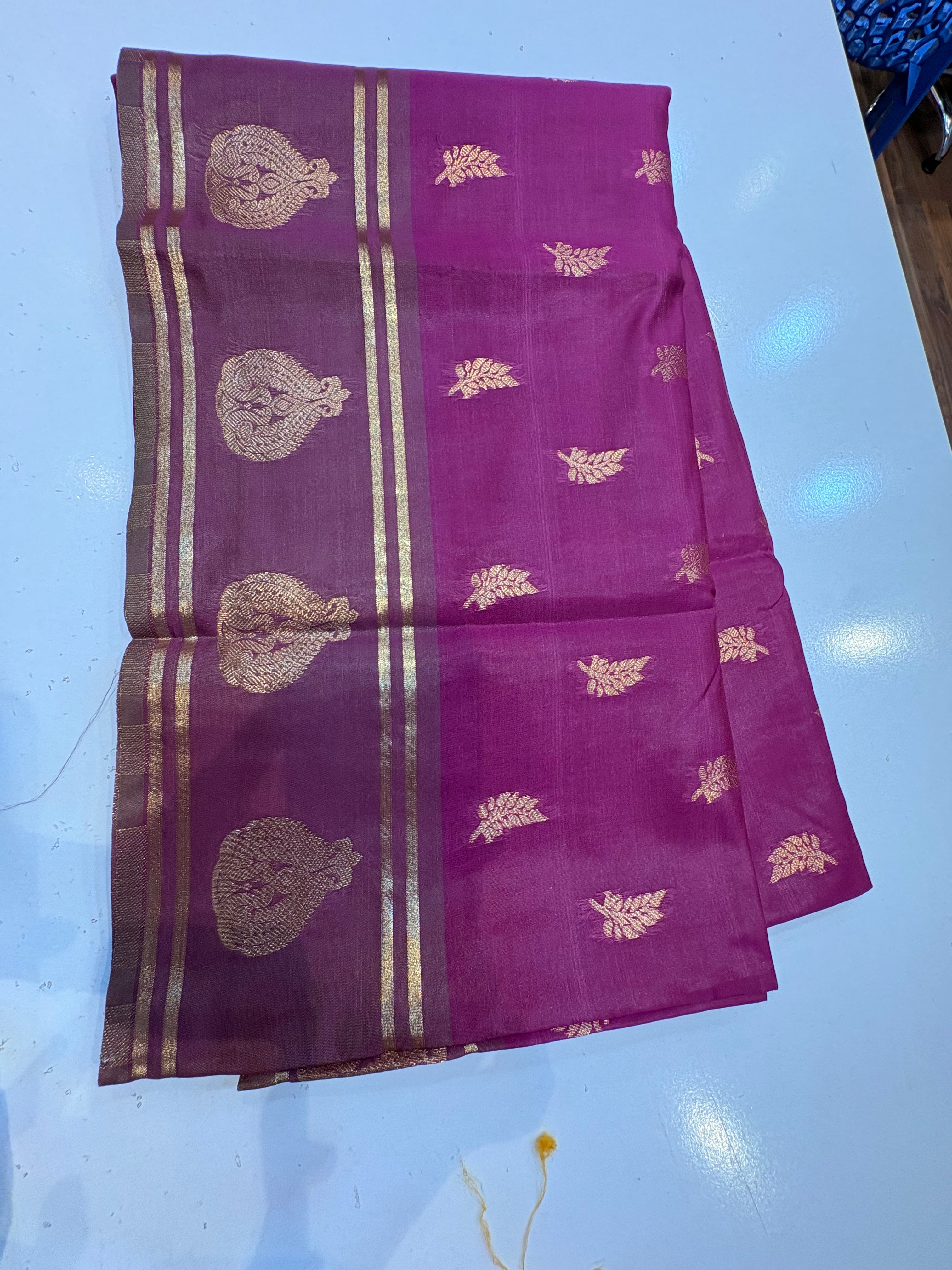 Semi Kanchi Pattu