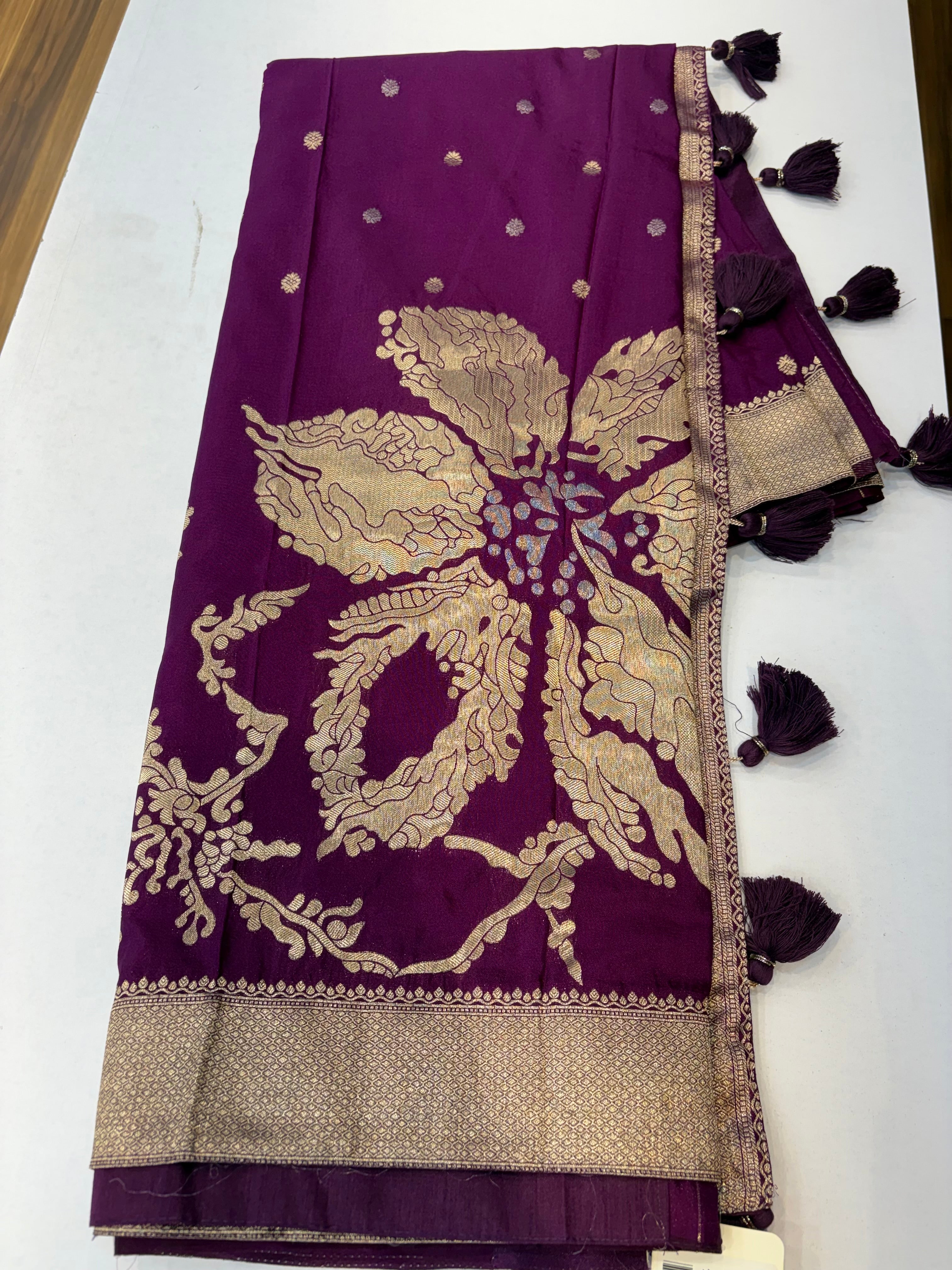 222 vanya  sarees